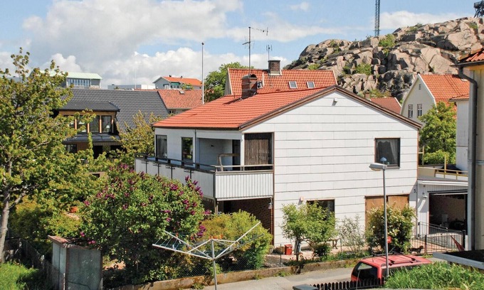Lysekil House | Nice home in Lysekil with sauna