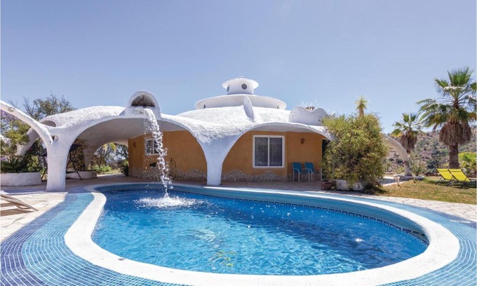 Monda House | Nice home in Monda with 5 Bedrooms, WiFi and Outdoor swimming pool