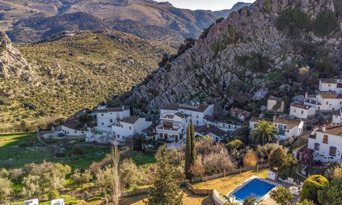 Montejaque House | Nice home in Montejaque with WiFi