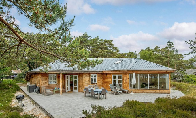 Dueodde House | Nice home in Nexø with house sea view