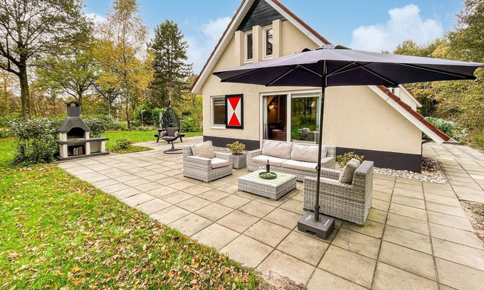 Noordwolde House | Nice home in Noordwolde with WiFi