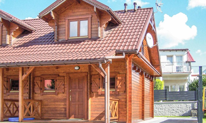 Sianozety House | Nice home in Sianozety with kitchenette