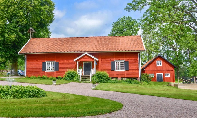 Skovde Municipality House | Nice home in Skövde with kitchen