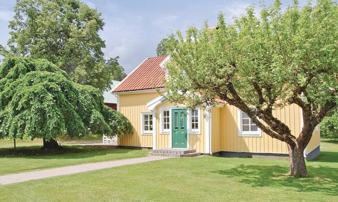 Vimmerby House | Nice home in Vimmerby with WiFi
