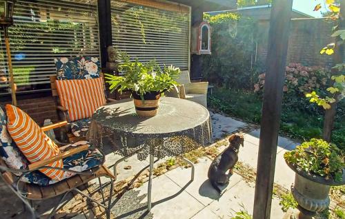 Warmenhuizen House | Nice Home In Warmenhuizen With Wifi