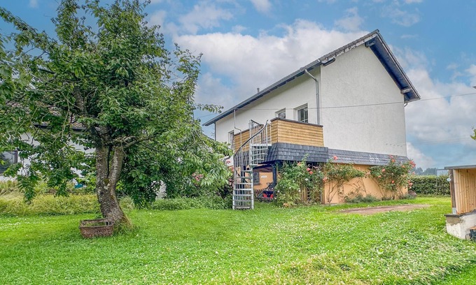 Kerschenbach House | Nice house with garden and children's facilities