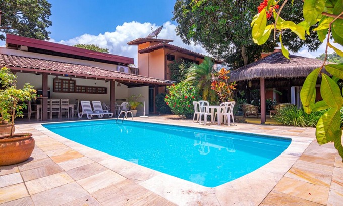 Centro Comercial House | Nice house with pool and barbecue!