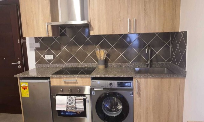 West Ridge Apartment | nice one bedroom appartment located 10min from the airport