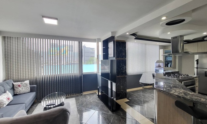 Lalinde Apartment | Nice Renovation! Perfect Location! A/C, Washer/Dryer, Fast net! Cable TV!