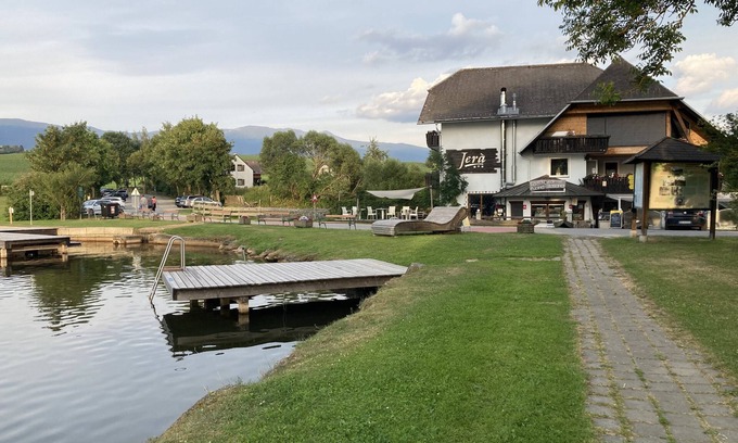 Mariahof Hotel | Nice room by the Lake