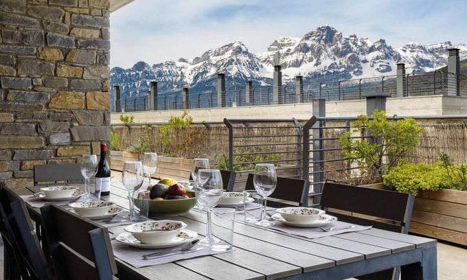 Panticosa House | Nice Stay B Paz: 2 terraces with incredible views. Wifi, BBQ, swimming pool, paddle.