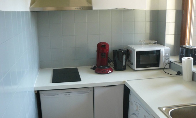 Thonon-les-Bains Apartment | Nice T1 Bis ideally located, parking, wifi and garden