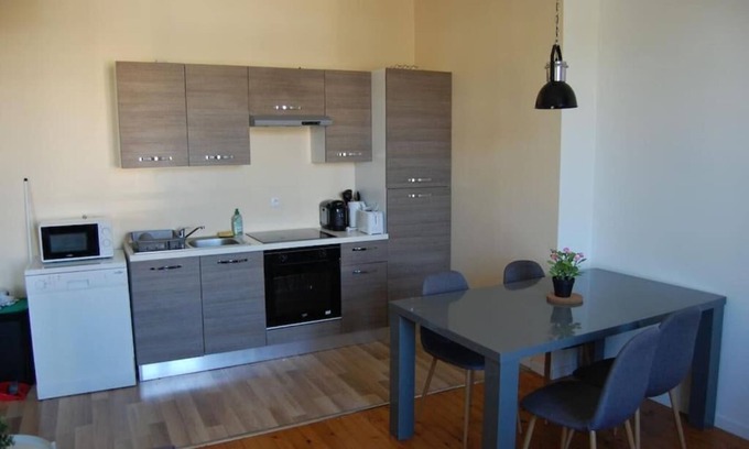 La Gare Apartment | Nice T3 near Clermont-FD train station/Air conditioning