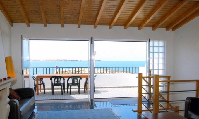 Leiria House | Nice view both sides.