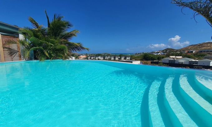 Cul de Sac Villa | NICE VILLA FULL OF LUXURY, WITH PRIVATE POOL A FEW METERS FROM PINEL ISLET