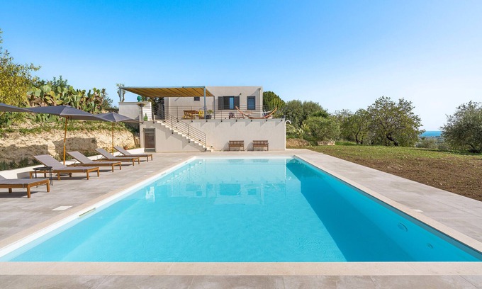 Noto Villa | Nice villa with pool near Noto, Sicily