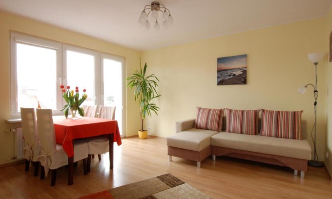 Oliwa Apartment | nice2stay VisitOliwa