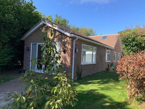 Lacey Green House | Nicely furnished 2 Bedroom Property Independent with Parking