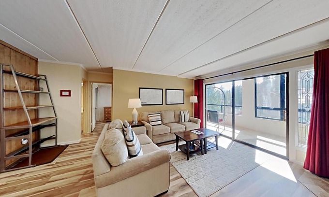 Mammoth Lakes Apartment | Nicely Remodeled 2 Bedrooms at 1849 Condos - Easy Access to Slopes!