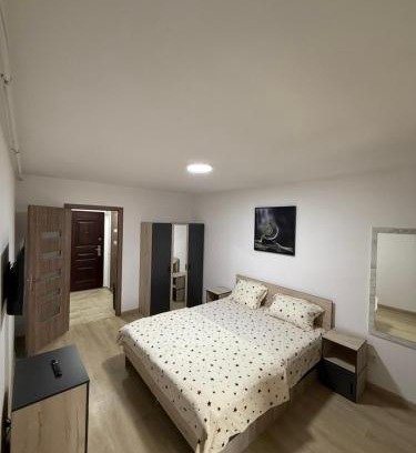 Pitesti Apartment | Nicolle Studio 3