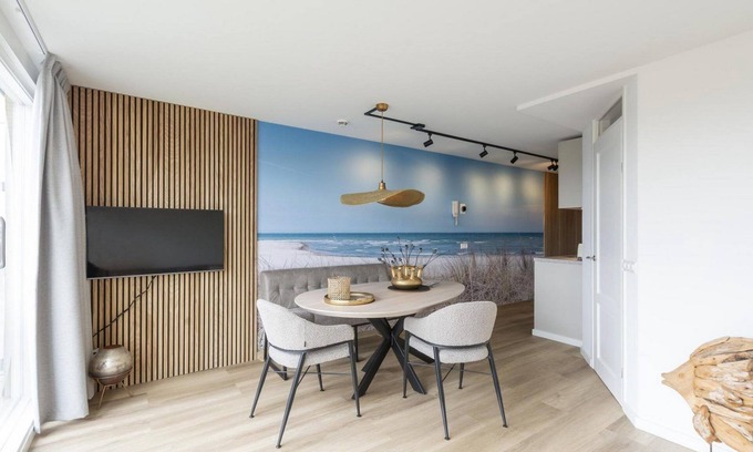 Callantsoog Apartment | Nieuw! Luxueus "adults Only" Appartement met Fantastische Ligging Tegenover de Strandopgang van Callantsoog!