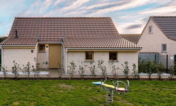 Lombardsijde House | Nieuw vakantiehuis op een rustig gelegen kleinschalig vakantiepark.