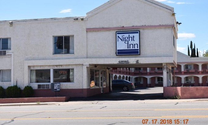 Globe Hotel | Night Inn