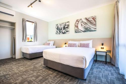 Wanneroo Hotel | Nightcap at Wanneroo Tavern