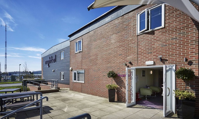 Kirmington Hotel | Nightel