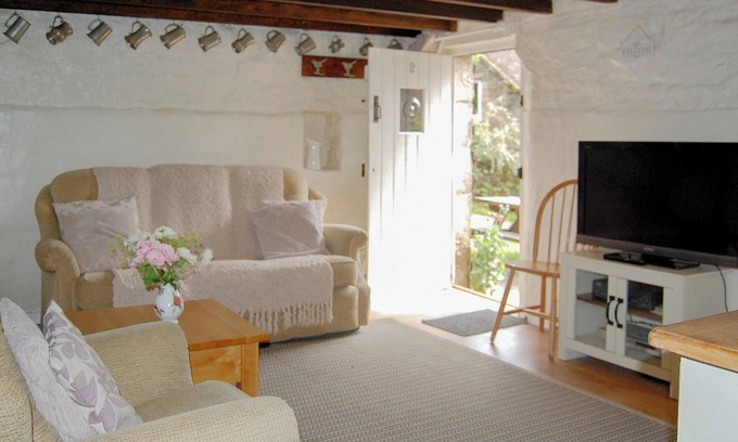 Crich Cottage | Nightingale Cottage - UKC1570