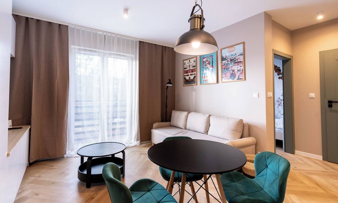 Nikiszowiec Apartment | Nikiszowiec Lavish Apartment
