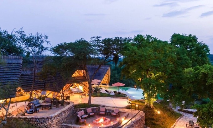 Kampala Cabin | Nile Safari Lodge