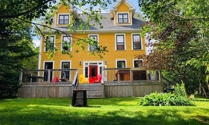 Colliers House | Nine Island Cottage - Lake front, Hot Tub, 45 mins from St. John's, Sleeps 14