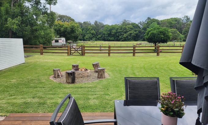Nana Glen Cottage | nine7nine - animal feeding, creek, pedal cart track. Family-Friendly Cottage.