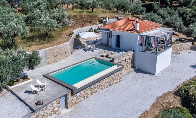 Skopelos Villa | Ninemia Villa in Skopelos