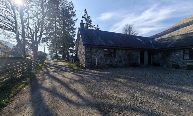 Lochearnhead Cottage | NINEVAH, family friendly in Balquhidder, Perthshire, Scotland