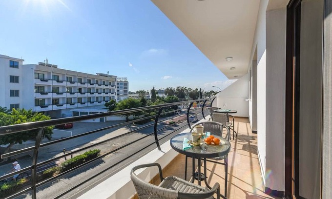 Ayia Napa Apartment | Nissi Beach Apartment 1 - 3 bedroom apartment close to Nissi Beach