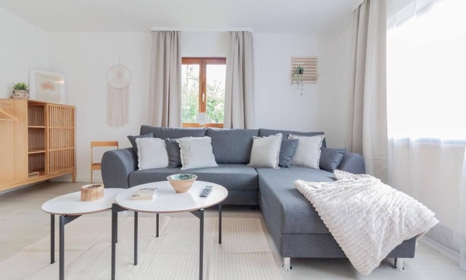 Musberg Apartment | nJoy! Modern & Chic - Stuttgart Trade Fair - Garden