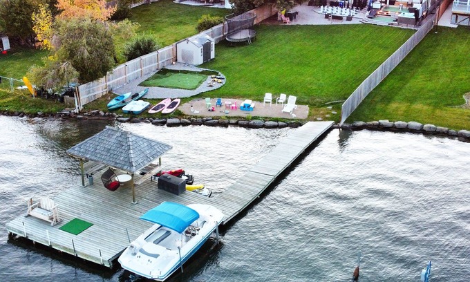 Chestermere Cottage | NK PARADISE - Lakefront, Hot Tub, Covered Dock!