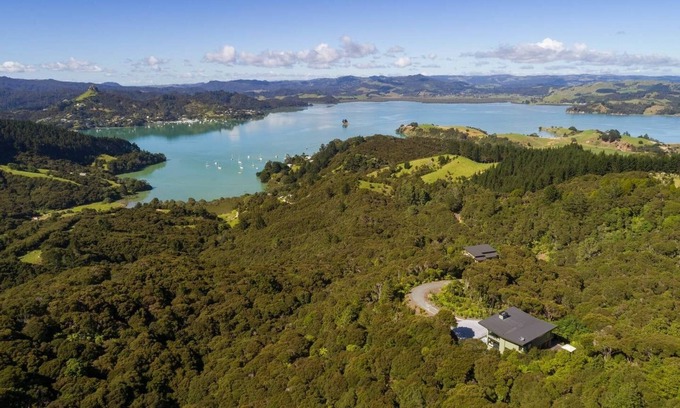Totara North House | No.1Far North Whangaroa Luxury"Kauri Hill Estate" Lodge and Villa 8Pers.+staff
