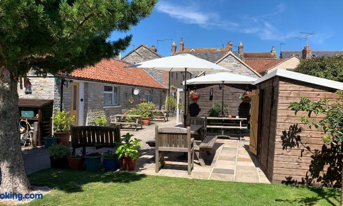 Langport Apartment | No. 2 Smith Cottages