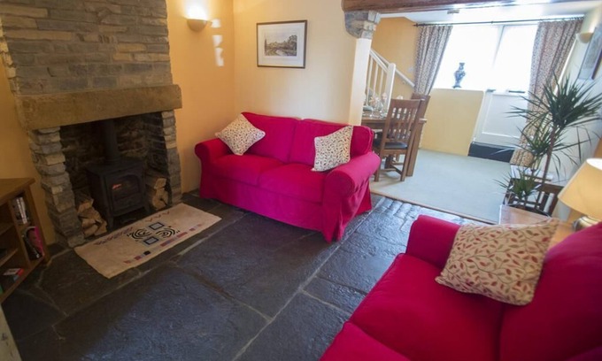 Langport Cottage | No 2 - Withy Cottages