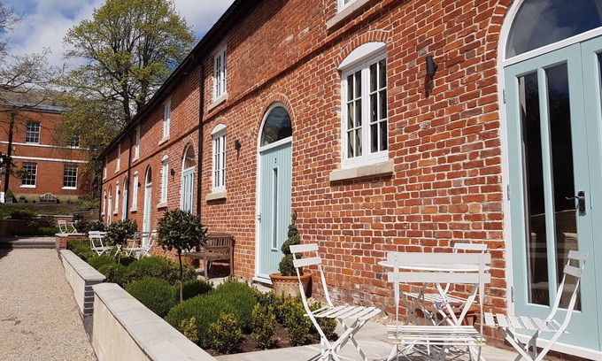 Breedon on the Hill House | No.3 Meynell Mews by Interhome