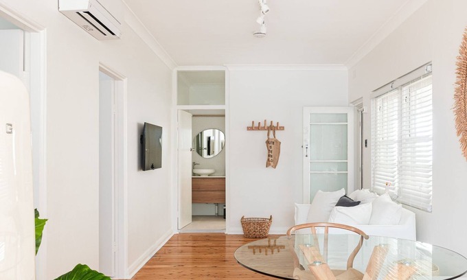 Shoal Bay Apartment | No 3 ShoalHaven - family holiday apartment in Shoal Bay
