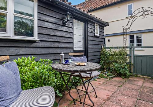 Debenham House | No.36 Debenham