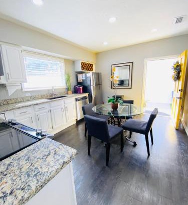 Tampa House | No Ho yellow door bungalow