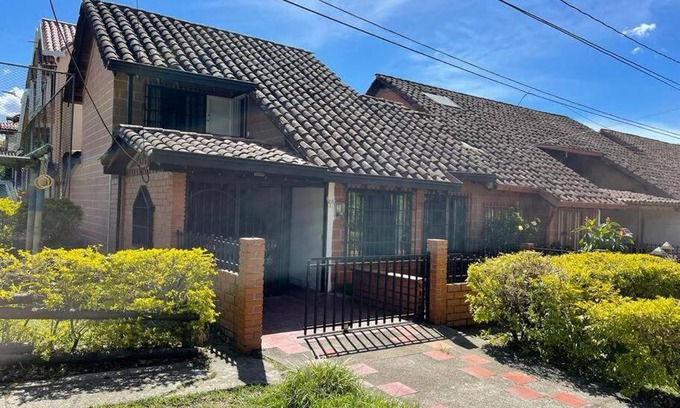 Rionegro House | No reservar! No disponi ble!