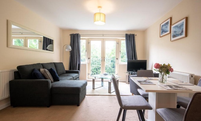 Mansfield Apartment | No16 Nursery Convent