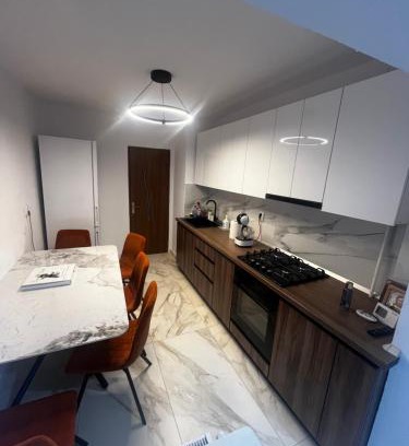 Curtea De Arges Apartment | Noble Stay