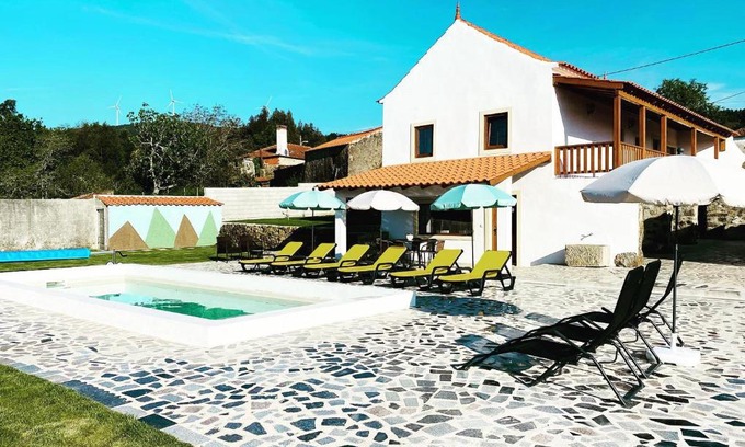 Penela House | NocasHouse Lousa